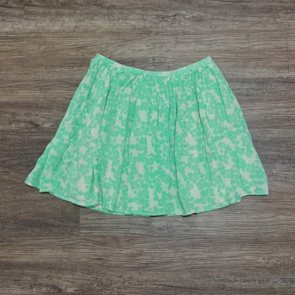OLD NAVY MINT & CREAM FLOWY SKIRT WITH BELT LOOPs